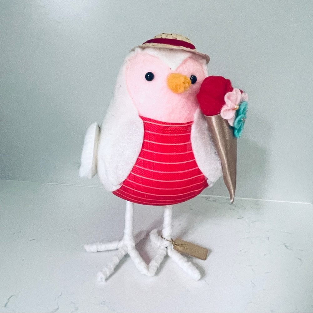 Target Spritz Valentine’s Day‎ Holiday 2023 Jet Fabric Bird Featherly Friends